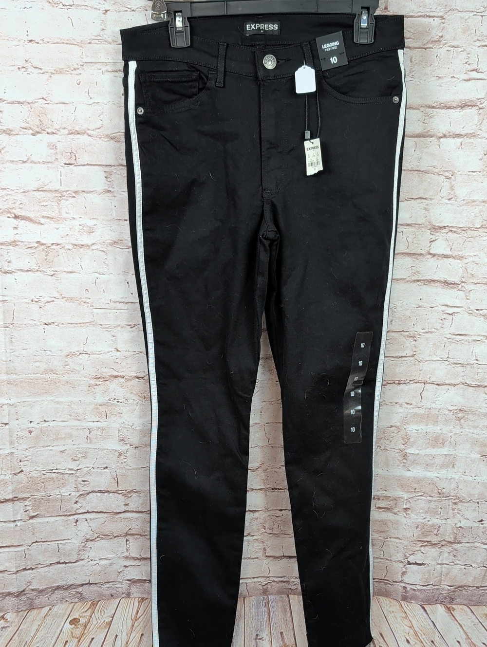 Express Women’s Black Side-Stripe Jeans - Size 10 Nwt